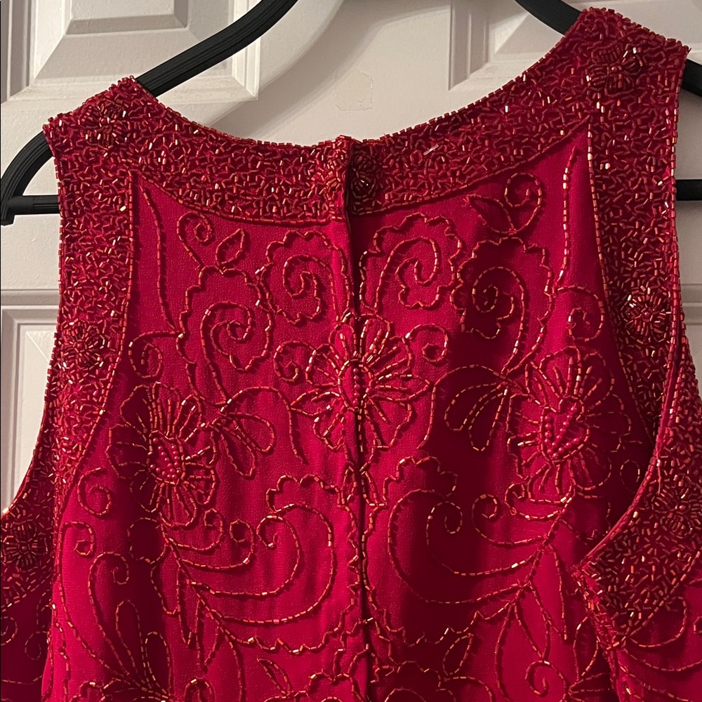 Vintage!!! Pristine condition!! Dressbarn Crimson Floral Embroidered Blouse - Picture 6 of 11